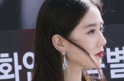 娱乐圈塌鼻子美女,颜值与实力并存的新星势力